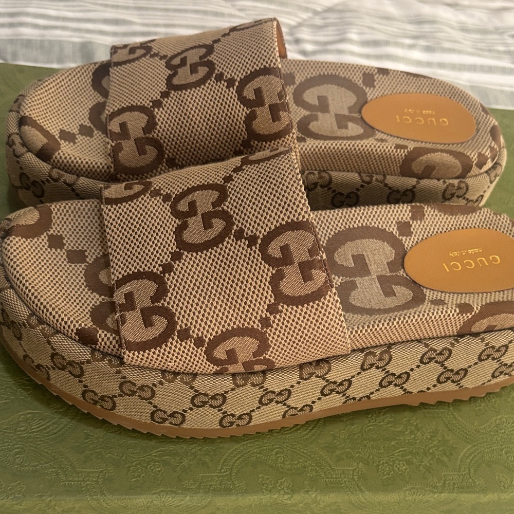 Gucci Brown & Beige GG Monogram Platform Slides - Picture 3 of 10